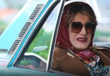 آرایش غلیظ امین حیایی؛ باز هم زنانه پوشید!